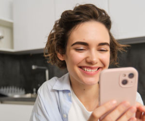 Klienci T-Mobile płacili więcej przez jeden błąd. UOKiK wydał decyzję