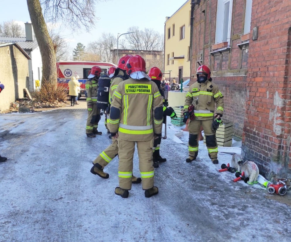 Ostróda: Groził że wysadzi butlę z gazem