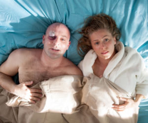 Lekarze 3 sezon odcinek 3 (odc. 29). Iza Wanat (Katarzyna Warnke), Piotr Wanat (Szymon Bobrowski)