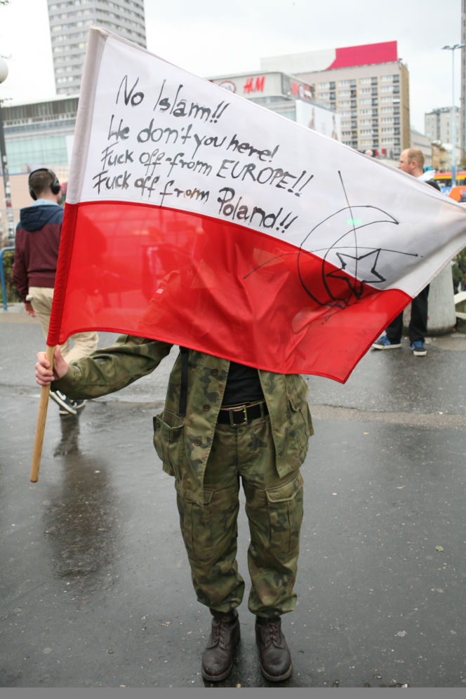 Przeszli z hukiem przez stolicę