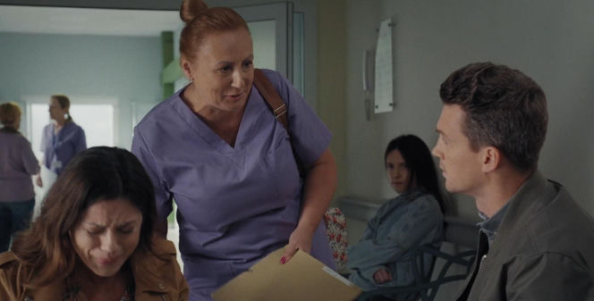 M jak miłość odc. 1915. Kasia (Paulina Lasota), Jakub Karski (Krzysztof Kwiatkowski), położna (Izabela Celińska)