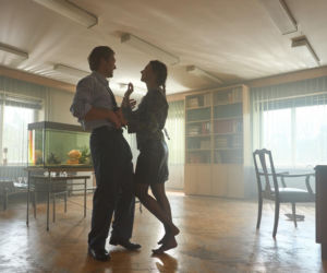 Wojna zastępcza. Budyń (Piotr Witkowski), Zuza (Waleria Gorobets)