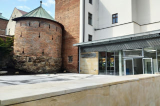 Trochę Dobra na Dzień Kobiet – życzenia i upominki dla pań w kryzysie