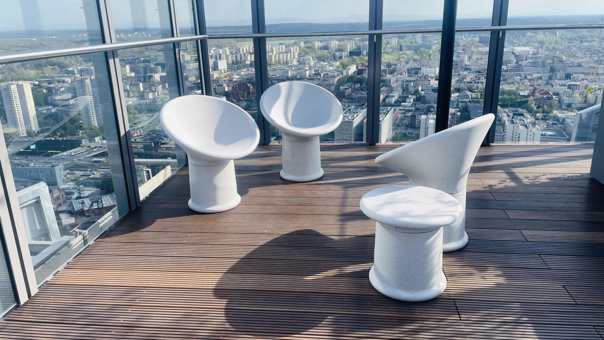 Taras widokowy na 36. piętrze wieżowca Atal Olimpijska w Katowicach