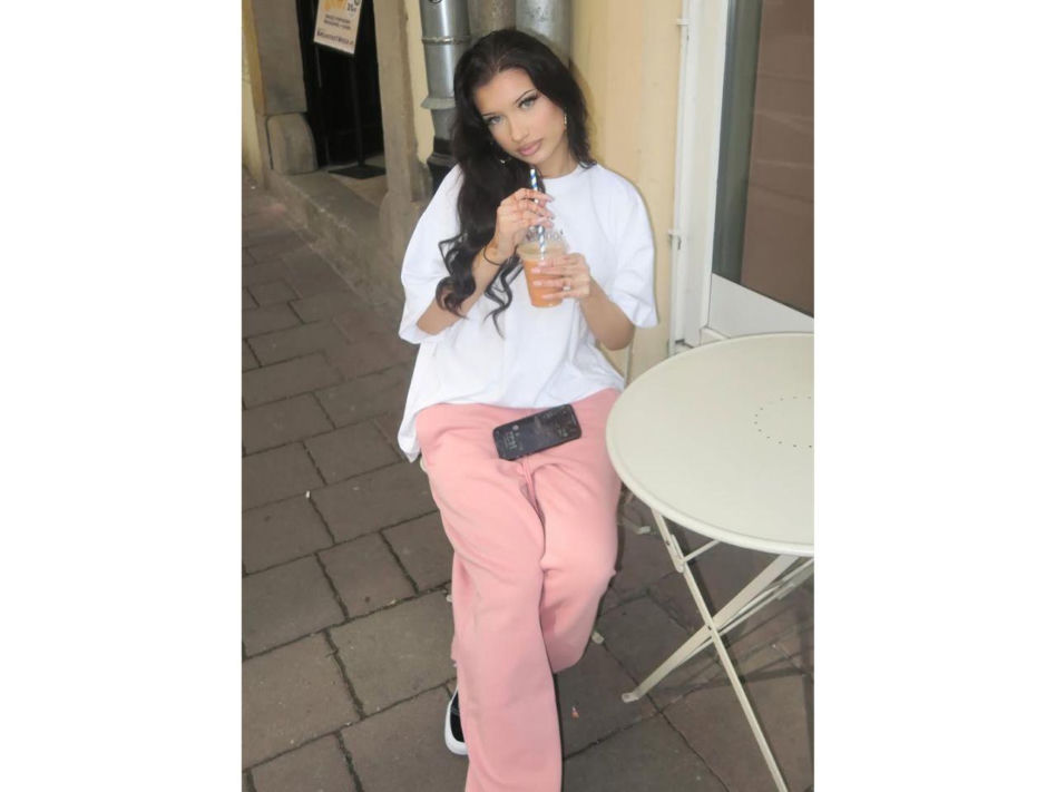 Viki Gabor