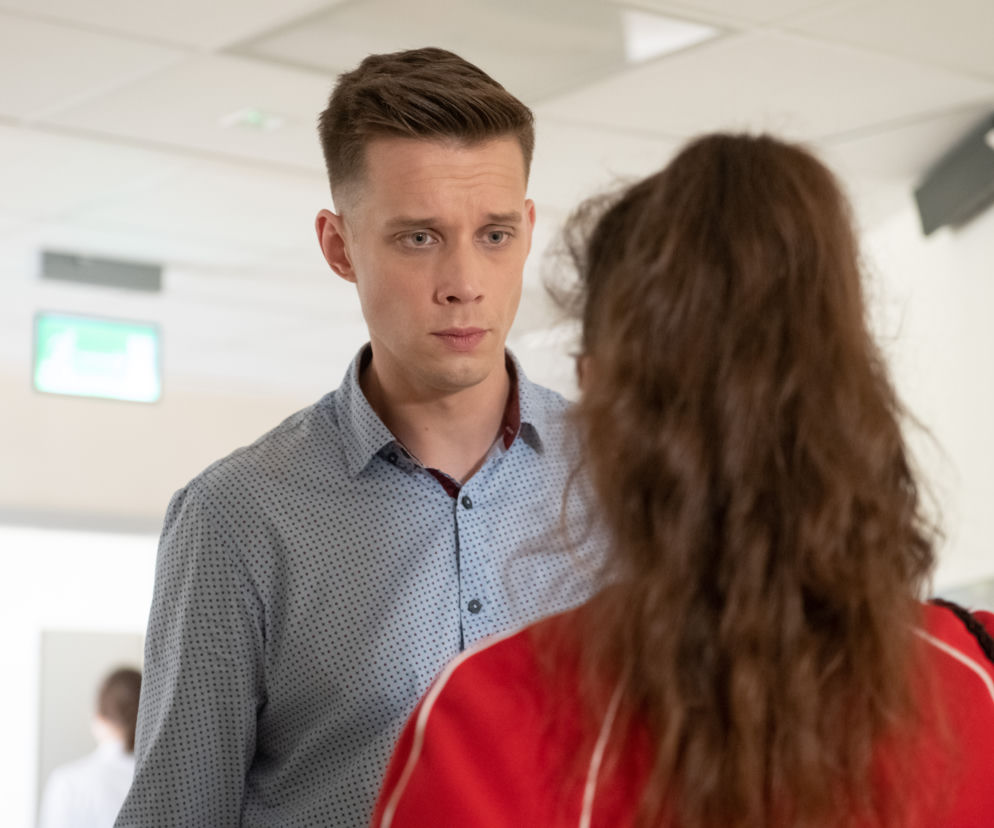 Na Wspólnej, odcinek 2950: Kasia (Julia Chatys), Darek (Michał Mikołajczak)