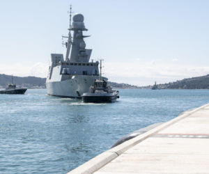 Francuska tarcza nad Bałtykiem. Fregata „Chevalier Paul” w Gdyni, „Charles de Gaulle” w Malmö i rosyjskie testy odporności