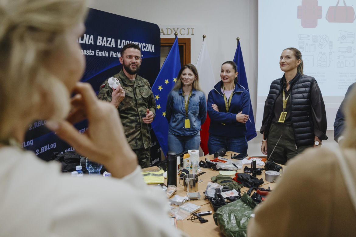 Magdalena Sobkowiak-Czarnecka zachęca do ćwiczeń obronnych