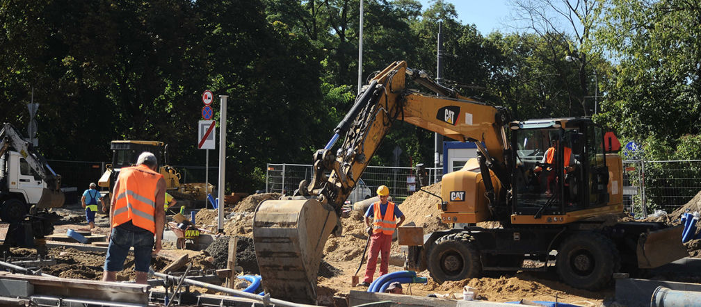 Jesień z bałaganem na torach