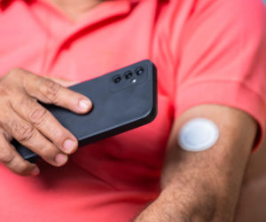 Nowe wytyczne dla chorych na cukrzycę zmieniają zasady gry. Eksperci rozszerzają zalecenia dotyczące CGM