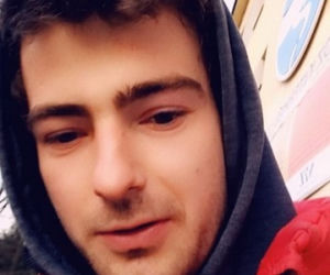 Przygniotła go ciężka sztaplarka. 25-letni Krystian znów chce chodzić