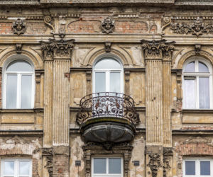 Kiedyś pierwsza ambasada ZSRR w Polsce, dziś ruina. Wileńska 13 w Warszawie
