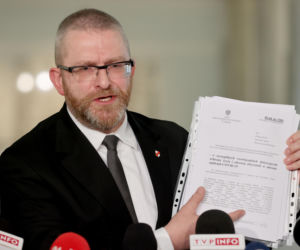 Emerycie! Oto posłowie, którzy nie chcieli dać Ci 14. emerytury