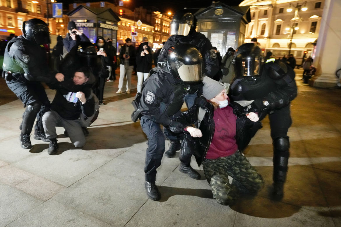 Protesty w Rosji przeciwko wojnie na Ukrainie 