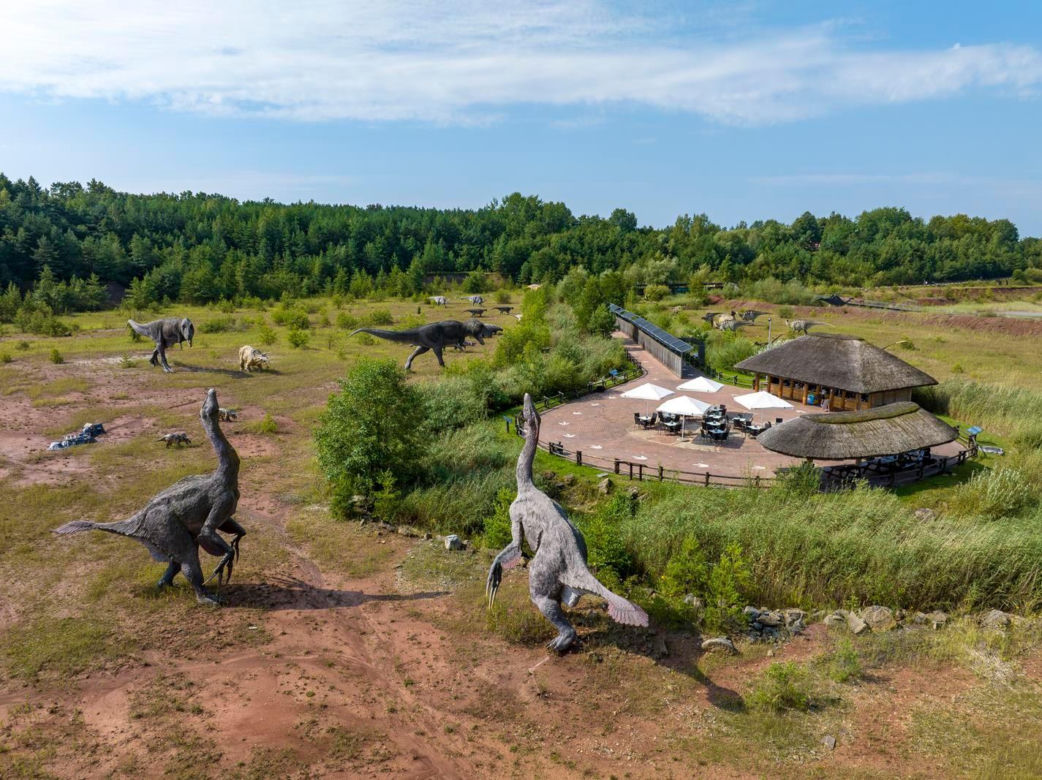 JuraPark w Krasiejowie. Podróż w czasie o miliony lat tylko godzinę drogi z Katowic