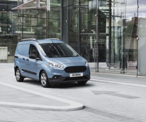 Ford Transit Courier lifting 2018