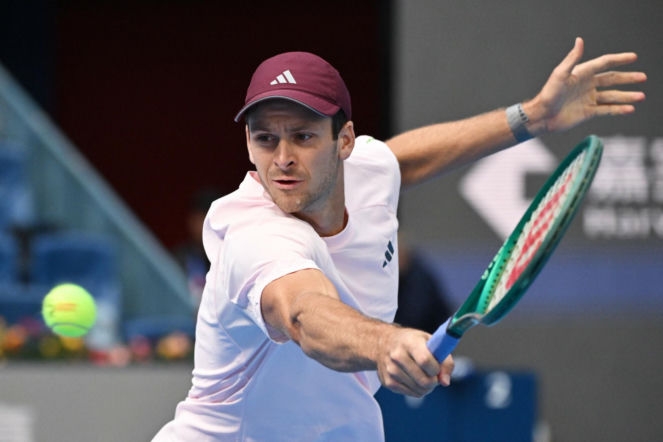 Hubert Hurkacz - Alex de Minaur RELACJA NA ŻYWO z ATP Pekin [WYNIK]
