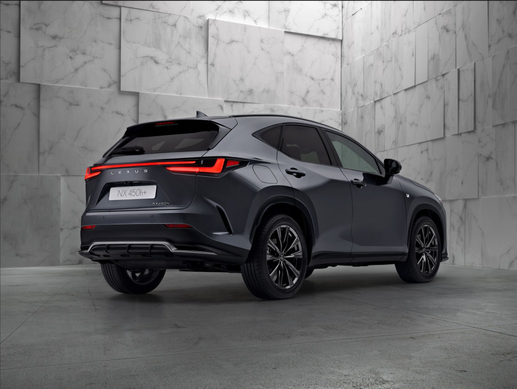 Lexus NX 450h+ (2021)