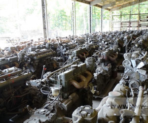 Traktor, meble i ubrania od wojska. To wyprzedaje Agencja Mienia Wojskowego w Bydgoszczy [ZDJĘCIA]