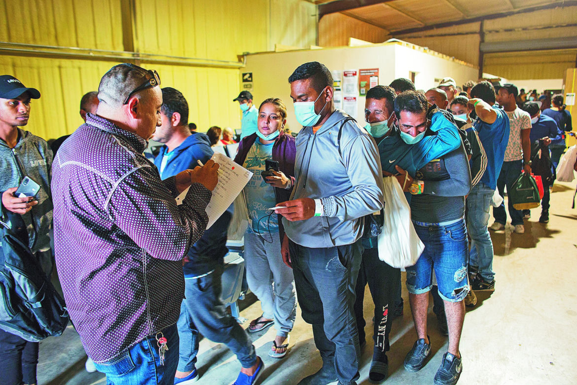 Imigranci do ośrodków, nie na wolność