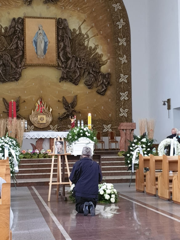 Pogrzeb zamordowanej Kornelii