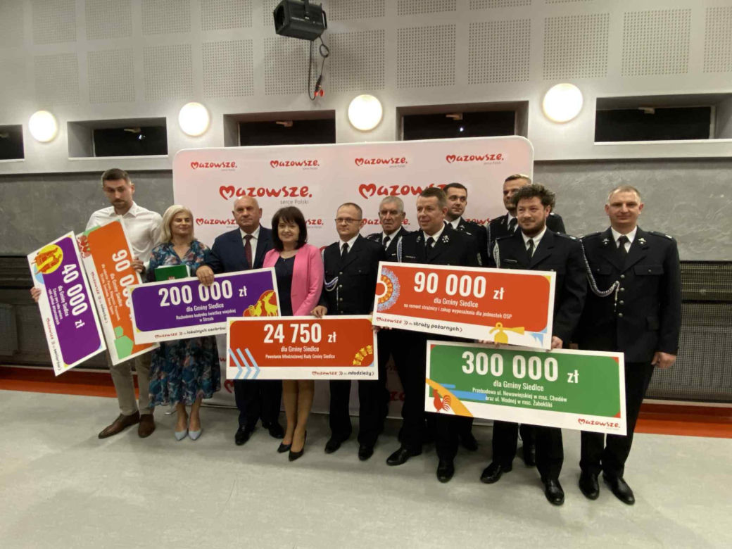 Kilkadziesiąt nowych inwestycji w powiecie siedleckim z dofinansowaniem Mazowsza