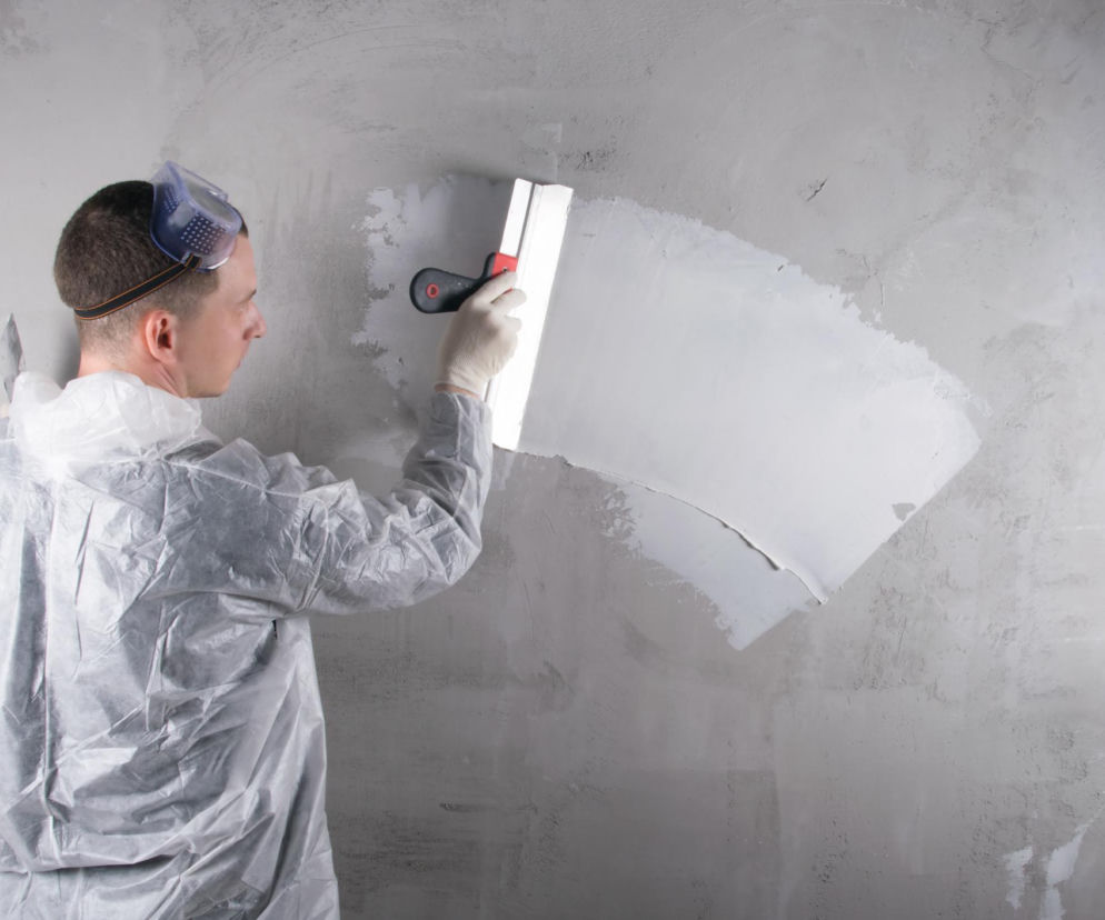 Gładzie i tynki wewnętrzne: właściwości, rodzaje, techniki aplikacji