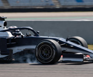 Andrea Kimi Antonelli triumfuje w Grand Prix Hiszpanii. Czy Włoch pobije historyczny rekord Vettela?