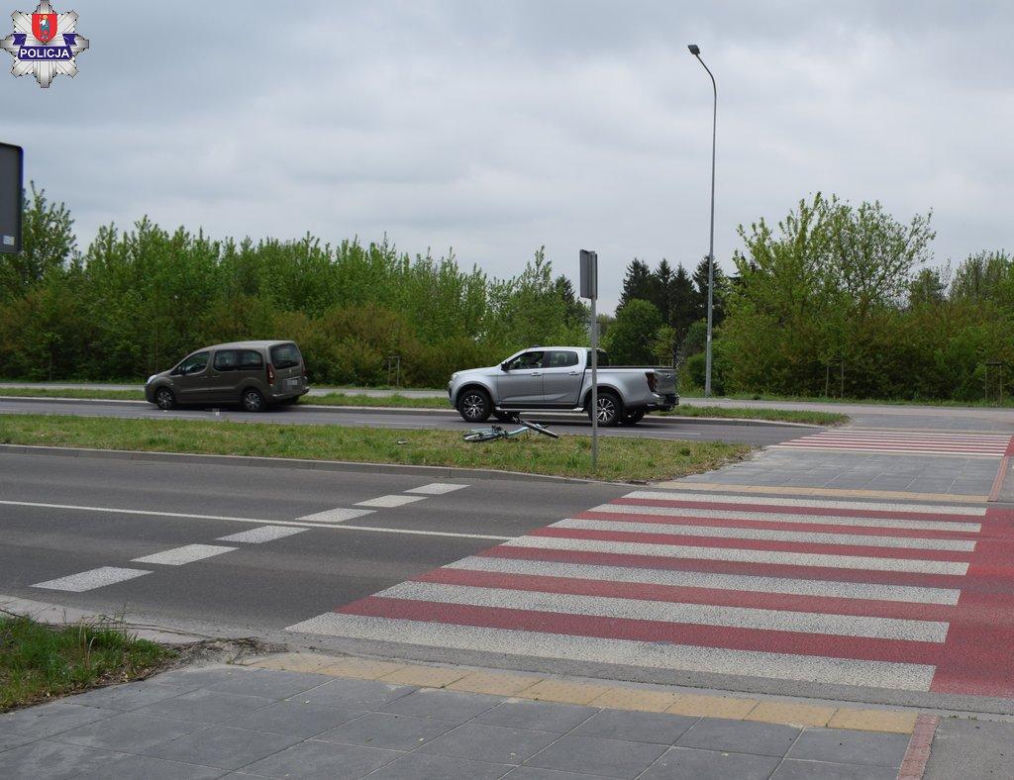 Dziewczynka potrącona przez auto na przejeździe dla rowerów. 85-latek nie zdążył zareagować