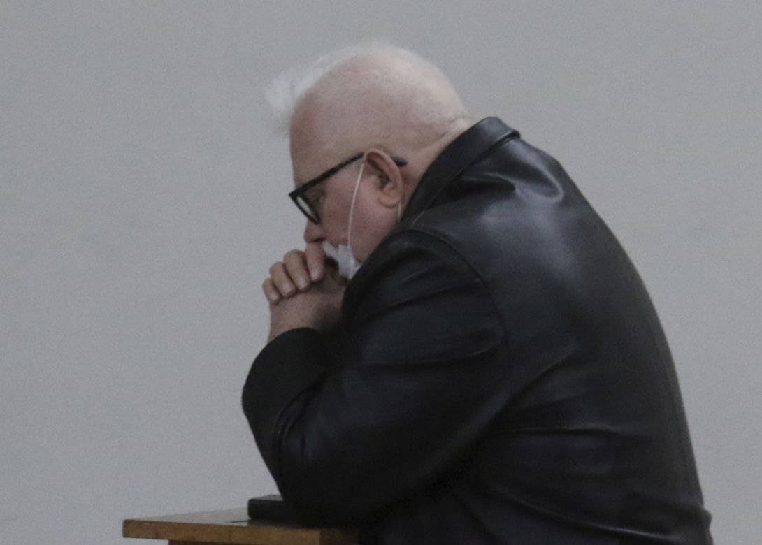 Lech Wałęsa na niedzielnej mszy