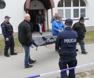 Nastoletni Gracjan zadźgał Czesię i Stanisława? Mieszkańcy w szoku: „To była bardzo spokojna rodzina”