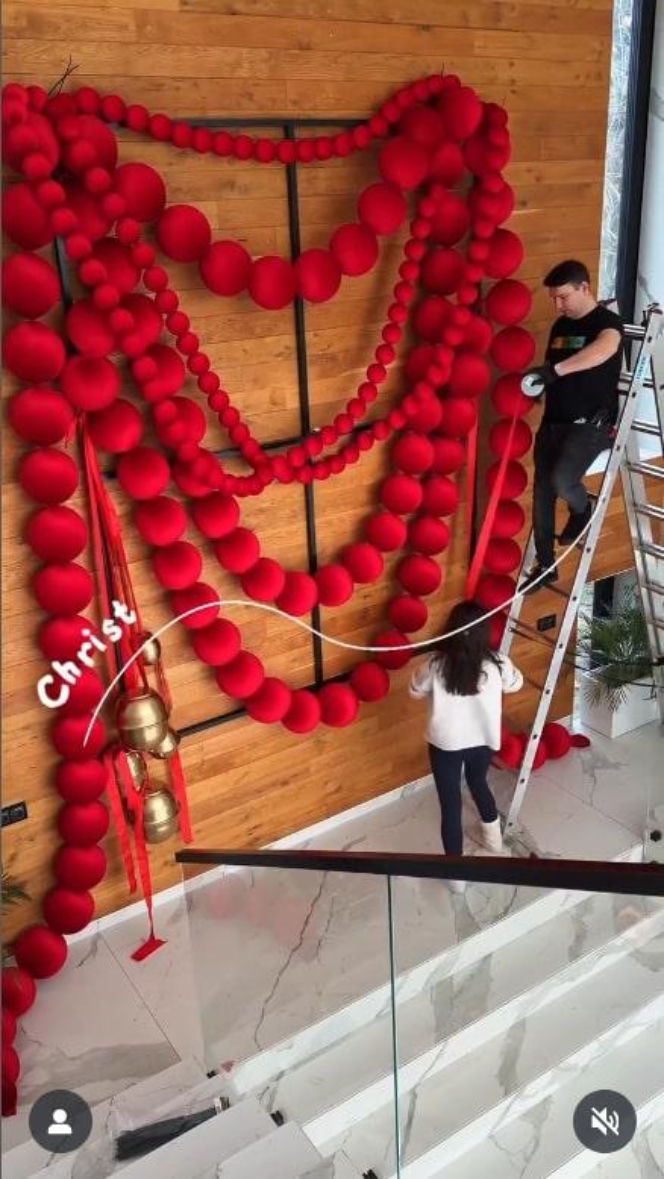 Dom Klaudii Halejcio zmienił się w Joannę Senyszyn. Willa za 9 milionów gotowa na święta!