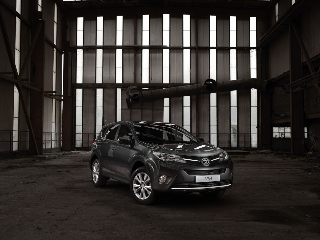 TOYOTA RAV4 IV GENERACJI