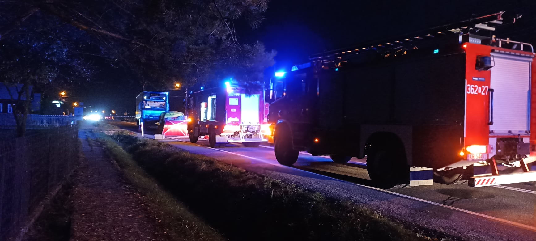 Śmierć na DK 73 w Brniu. Zginął 35-letni mężczyzna, kierowca miał 2,7 promila