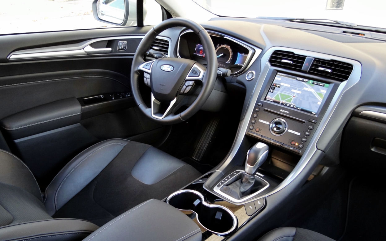 Ford Mondeo 2.0 Hybrid eCVT Titanium
