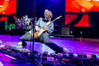 Josh Klinghoffer (eks-Red Hot Chili Peppers) szczerze o koncertowaniu z Jane's Addiction. Naprawdę wyjątkowe wyzwanie 