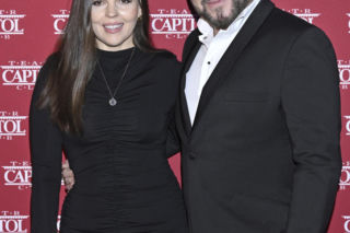 Milowicz z młodszą partnerką, Zając w nowej odsłonie i Gliwa w obcisłej sukni. Tłum gwiazd na premierze!