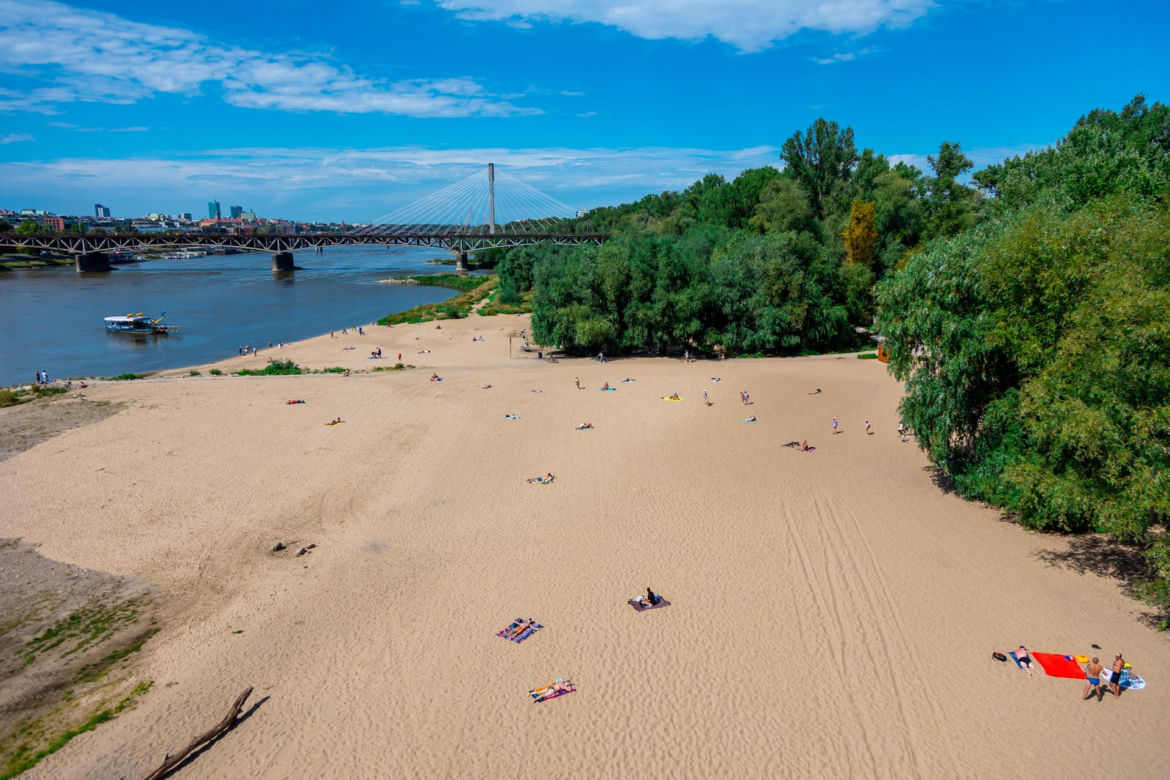 Plaża Poniatówka – szerszy kadr