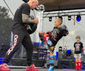 Tłumy na Festiwalu Pod Zaporą w Brodach! Oskar Cyms i „Złoty Gumiak” skradli serca publiczności