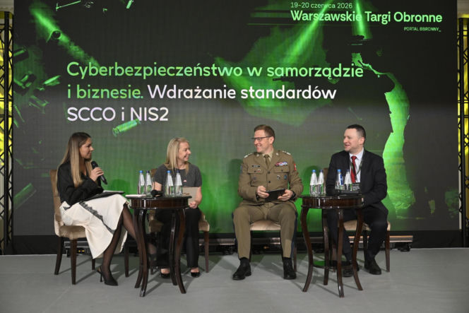 Konferencja Portalu Obronnego „Odporność cyfrowa i informacyjna Polski. Wyzwania w dobie wojny hybrydowej". Drugi panel