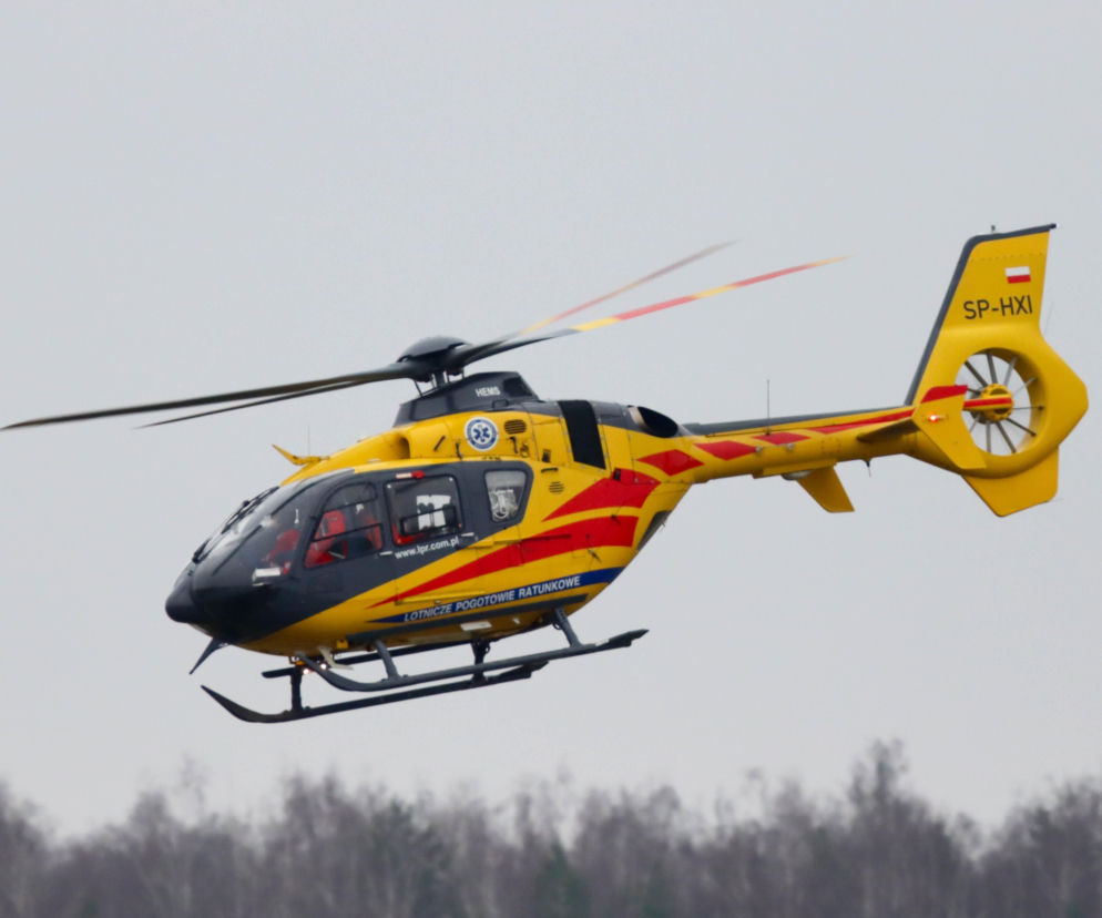 Dwie osoby ranne. Wybuch w kamperze w Łebie. Na miejscu lądował śmigłowiec LPR