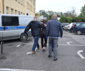Doprowadzenie Adama Sz.