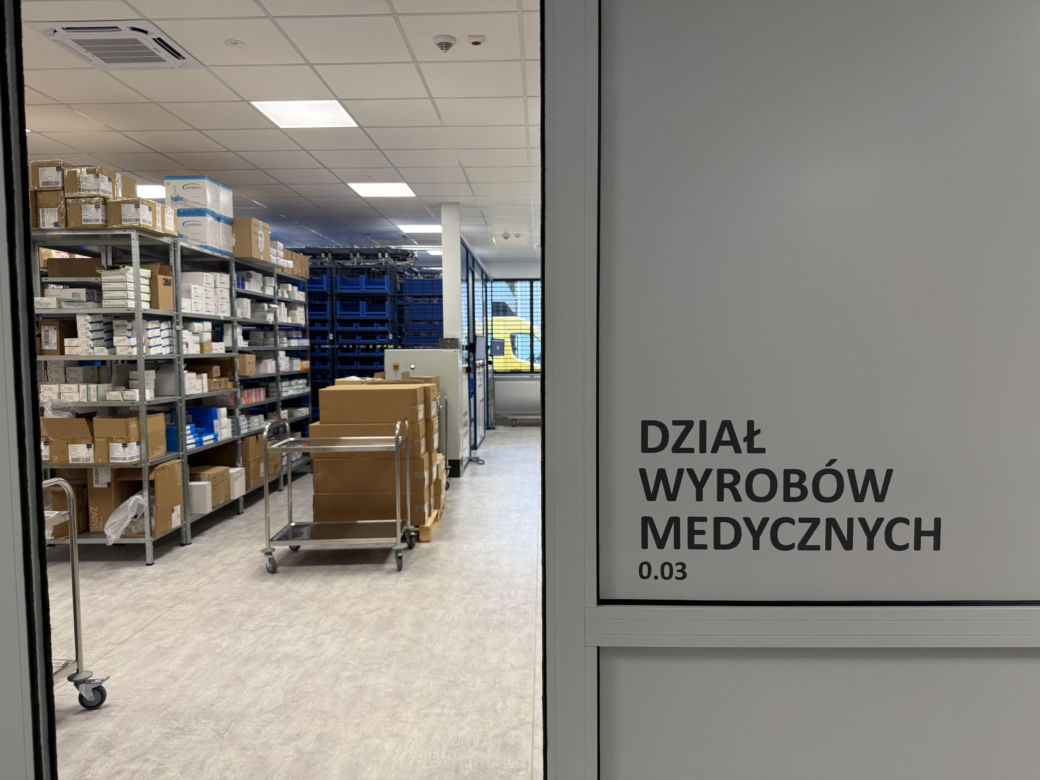 Rewolucja w krakowskim szpitalu. Roboty zaczęły produkować leki