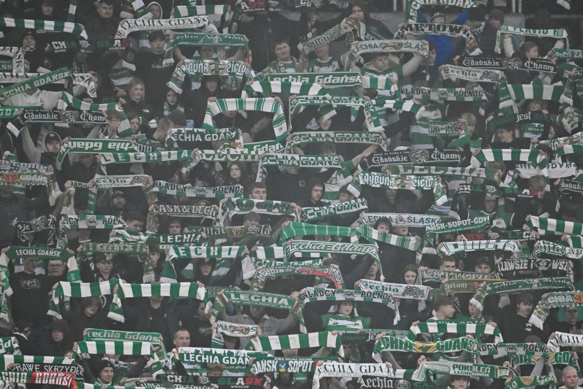 Lechia Gdańsk - Widzew Łódź: Zdjęcia kibiców z meczu 15. kolejki PKO BP Ekstraklasy