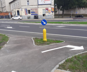 Rowerzyści mają zastrzeżenia do barierek i nachyleń na drodze między bernardyńską a Wesołą
