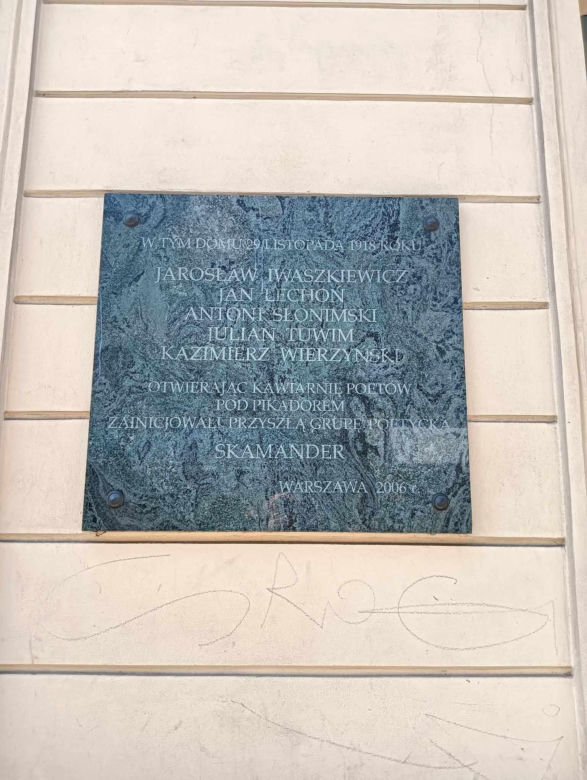 Kawowy ślad w centrum Warszawy