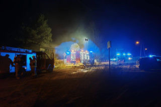 Nocna eksplozja w Rzerzęczycach.  Jedna osoba ranna