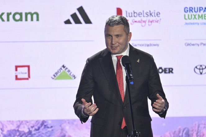 Zondacrypto pogrążyła Piesiewicza. Reklamowała polski sport, ale nie tylko. Wielkie nazwiska