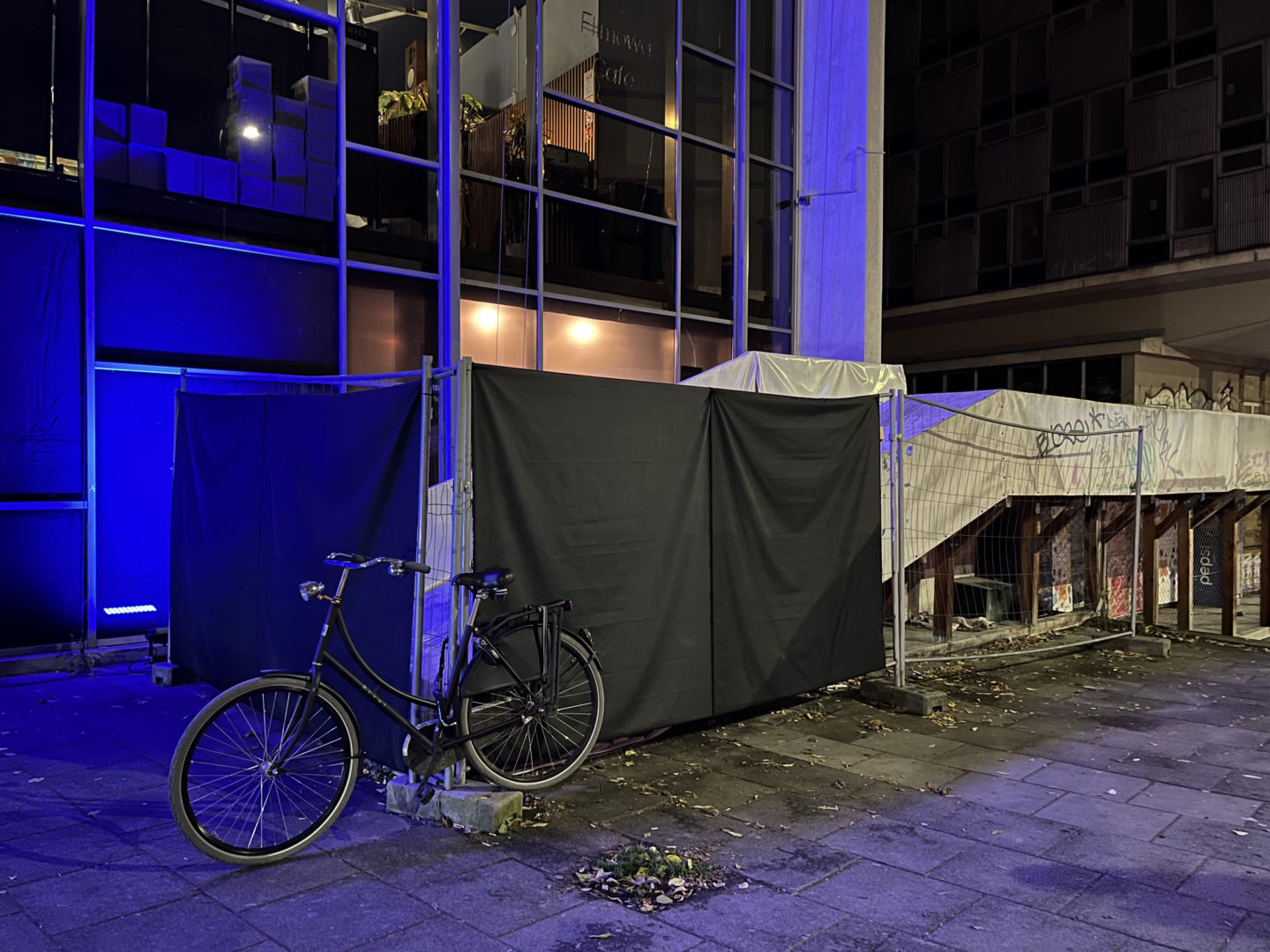 Kino Kijów i schody