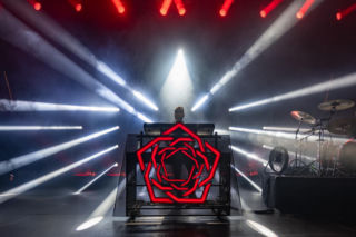 Carpenter Brut i Health wracają do Polski po 3 latach! Zespoły zagrają we Wrocławiu